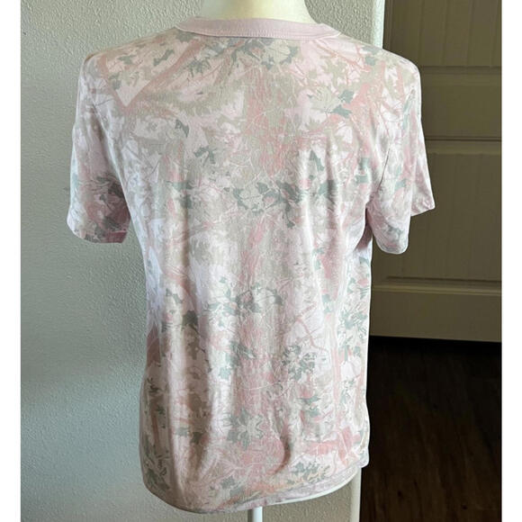 Women's Camo 97 Short Sleeve Graphic T-Shirt - Pink Size Small - Picture 2 of 6